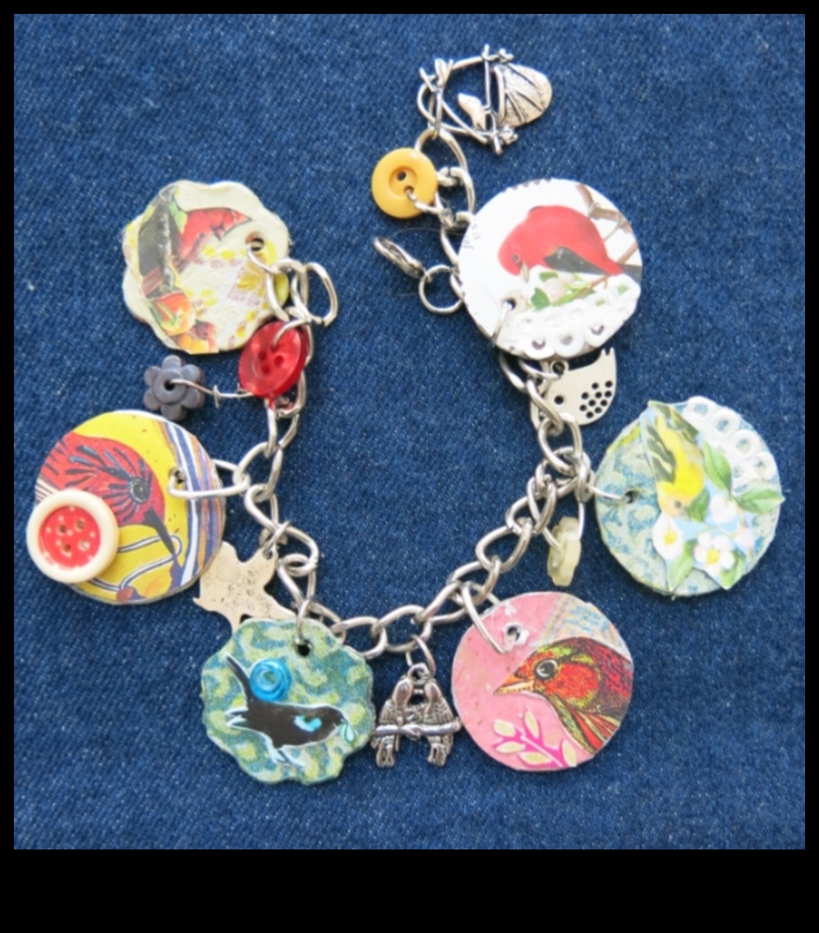 DIY aksesuāri ar piekariņiem: personalizētu dārgumu izveide