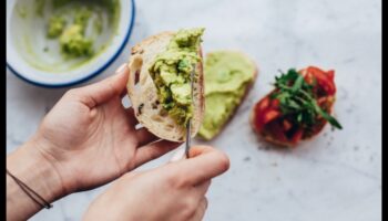 DIY kulinārijas improvizācija: gardu ēdienu gatavošana, izmantojot to, kas ir pa rokai