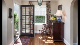 Interjera dekora spēks pārveidojošā vidē